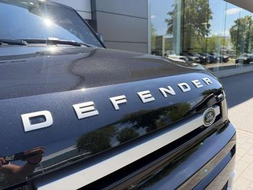 Land Rover Defender 90 D200 SE — photo 23