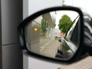 Land Rover Range Rover Evoque P270e PHEV AWD Dynamic SE | Black Pack | Cold Clim Gris — photo 11