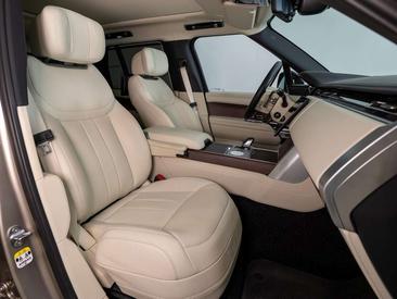 Land Rover Range Rover Autobiography 3.0 P460e PHEV — photo 3