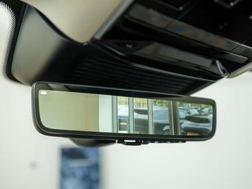 Land Rover Range Rover Autobiography 3.0 P460e PHEV — photo 11
