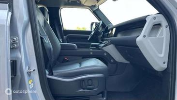 Land Rover Defender 110 XS Edition 2.0 P400e — photo 15