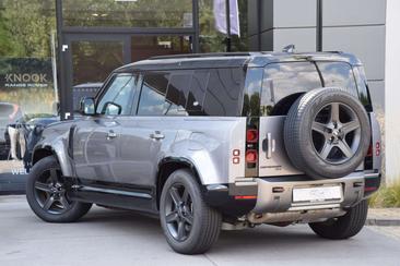 Land Rover Defender 110 HSE P400e — photo 3