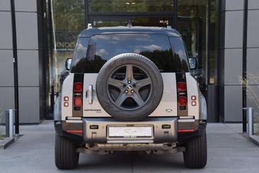 Land Rover Defender 110 HSE P400e — photo 5