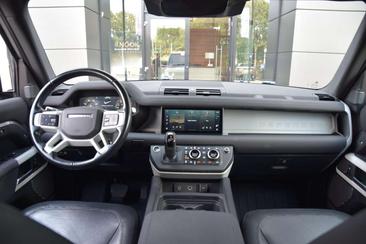 Land Rover Defender 110 HSE P400e — photo 8