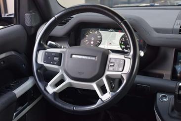 Land Rover Defender 110 HSE P400e — photo 10