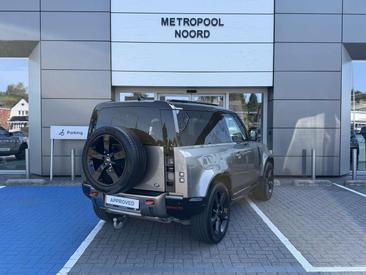 Land Rover Defender 90 P400 X — photo 5