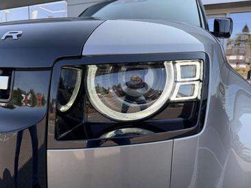 Land Rover Defender 90 P400 X — photo 23