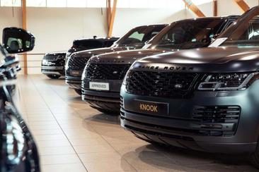 Land Rover Range Rover P550e Autobiography PHEV — photo 28