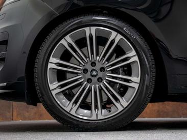 Land Rover Range Rover Sport 3.0 P550e Autobiography PHEV — photo 15