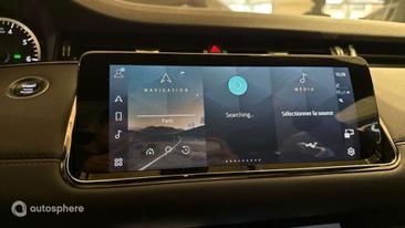 Land Rover Range Rover Evoque P300e R-Dynamic SE — photo 19