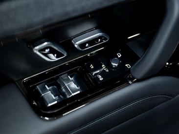 Land Rover Range Rover Sport 3.0 P550e Autobiography PHEV — photo 25