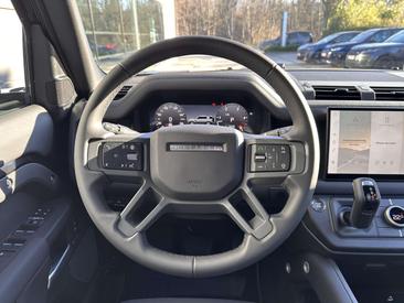 Land Rover Defender 110 D250 X-Dynamic SE AWD Auto. 25.5MY Lichte Vrac Noir — photo 12