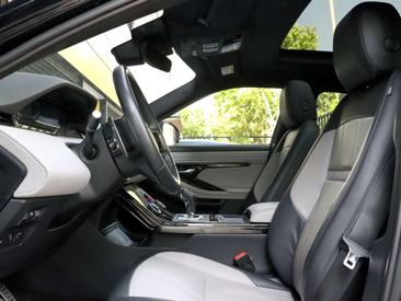 Land Rover Range Rover Evoque 2.0D I4 MHEV R-Dynamic S AWD Aut. 163 — photo 8