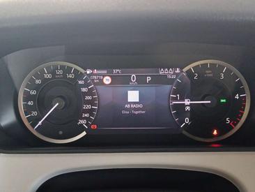 Land Rover Range Rover Velar Noir 2.0d I4 Mhev S 4wd 204cv Auto — photo 14