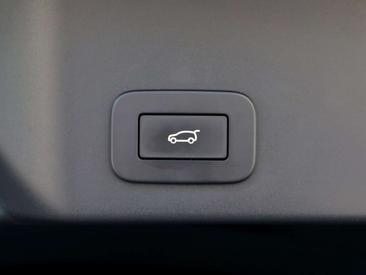 Land Rover Range Rover Evoque 2.0D I4 MHEV R-Dynamic S AWD Aut. 163 — photo 12