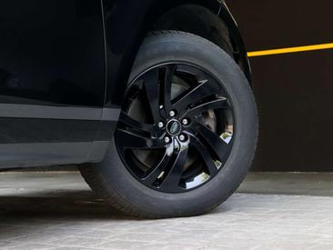 Land Rover Range Rover Evoque 2.0D I4 MHEV R-Dynamic S AWD Aut. 163 — photo 37