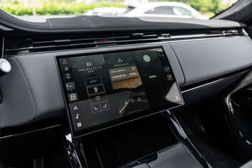 Land Rover Range Rover Sport SV Edition One — photo 24