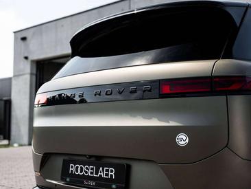 Land Rover Range Rover Sport SV Edition One — photo 25