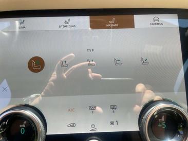 Land Rover Range Rover Velar R-Dynamic HSE P400 — photo 17
