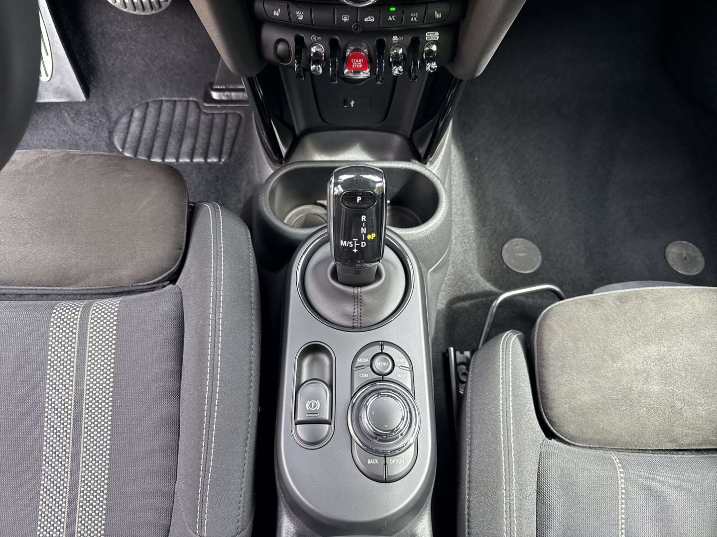 Mini Cabrio John Cooper Works - 2023 - Joinsteer - #13