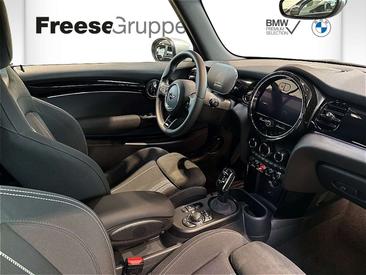 Mini Cabrio John Cooper Works — photo 14