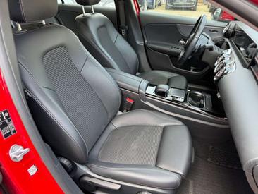 Mercedes Classe A 180 — photo 17