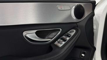 Mercedes Classe C 180 — photo 20