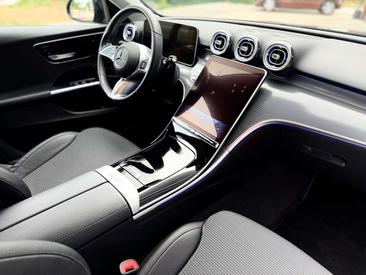 Mercedes Classe C 180 Night Edition — photo 12