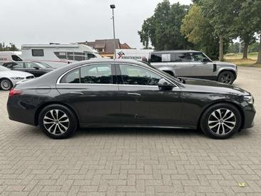 Mercedes Classe E 200 AVANTGARDE — photo 4