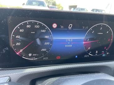 Mercedes Classe A 180 AMG Line — photo 13