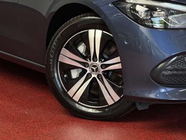 Mercedes Classe C 300 Avantgarde — photo 9