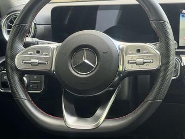 Mercedes Classe A 250 AMG Line — photo 18