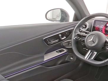 Mercedes CLE 200 Premium — photo 9