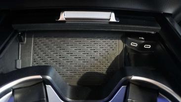 Mercedes GLS — photo 30