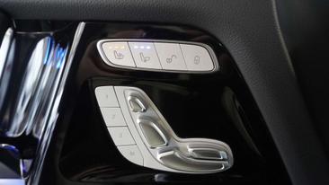 Mercedes GLS — photo 32