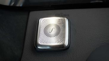 Mercedes GLS — photo 34