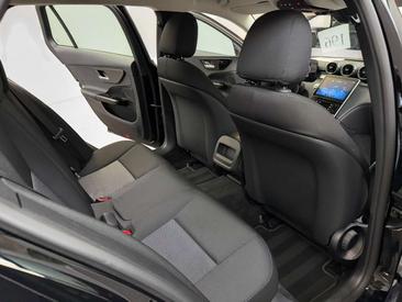 Mercedes Classe C 220 — photo 18