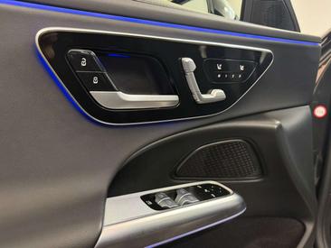 Mercedes Classe E 300 — photo 14