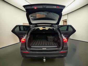 Mercedes Classe E 300 — photo 21