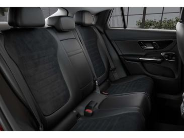 Mercedes GLC Coupé 300 AMG Line — photo 10