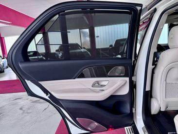 Mercedes GLE 53 AMG 53 — photo 31
