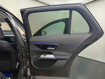 Mercedes Classe E 300 — photo 25