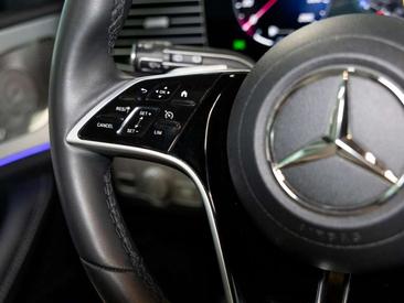Mercedes GLE 400 AMG Line — photo 14