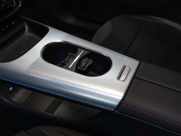 Mercedes CLA 220 Night Edition — photo 17