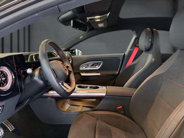 Mercedes CLA 250 Night Edition — photo 4