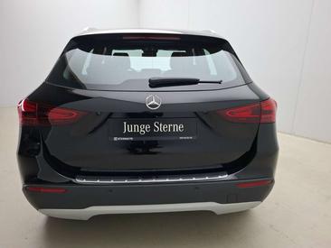 Mercedes GLA 200 — photo 5