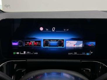 Mercedes GLA 200 — photo 15