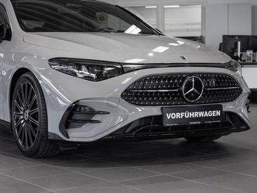 Mercedes CLA 220 Night Edition — photo 23