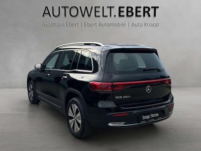 Mercedes EQB 250