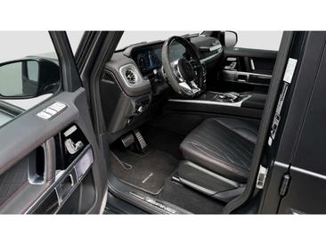 Mercedes GLS Night Edition — photo 11